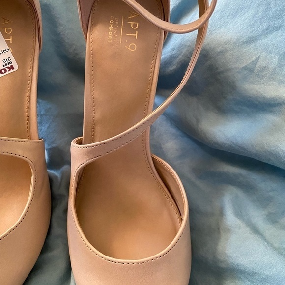 NWR Apt. 9 - Frittata Women's ankle straps High Heels, Size: 10 Med, 3.25” heel - Picture 4 of 6